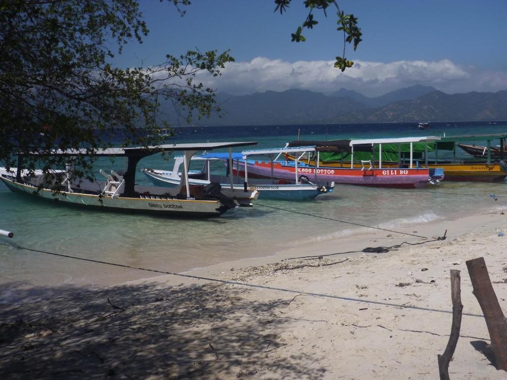 Rose Bungalow Hotel Pemenang Buitenkant foto