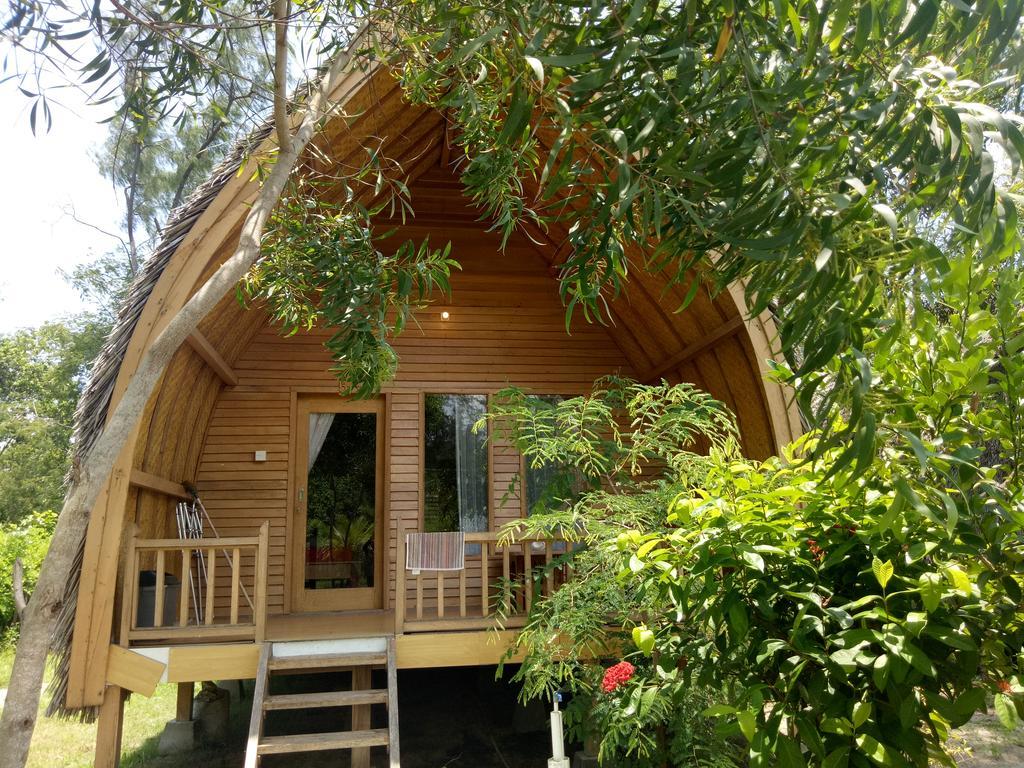 Rose Bungalow Hotel Pemenang Buitenkant foto