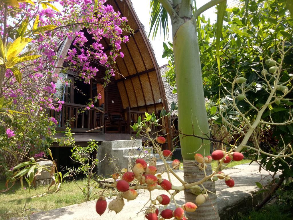 Rose Bungalow Hotel Pemenang Buitenkant foto