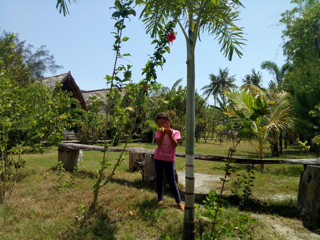 Rose Bungalow Hotel Pemenang Buitenkant foto