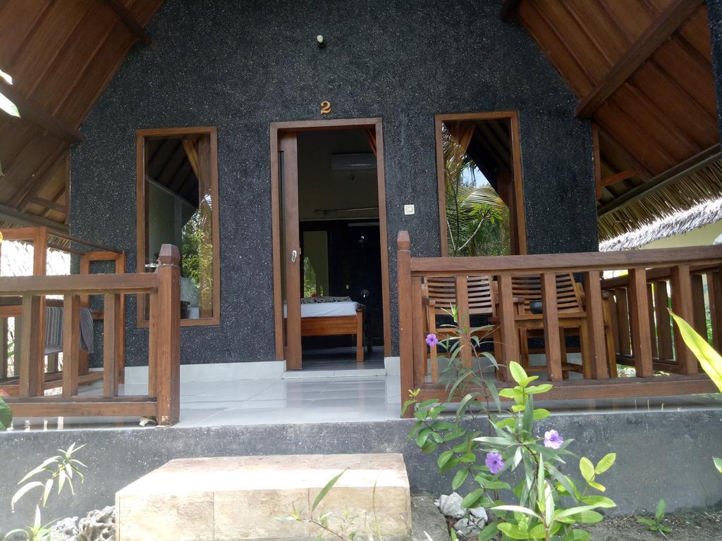 Rose Bungalow Hotel Pemenang Buitenkant foto