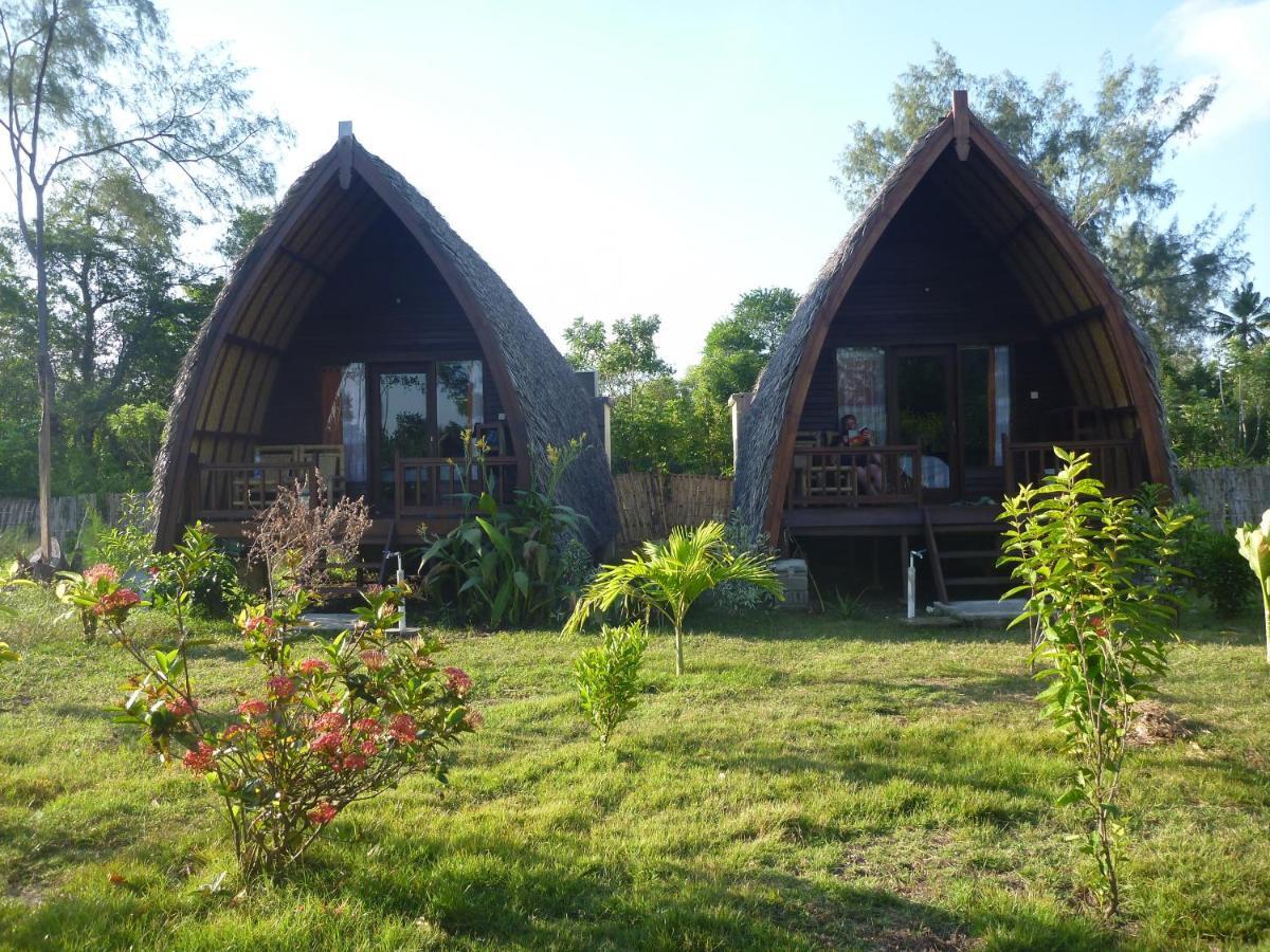 Rose Bungalow Hotel Pemenang Buitenkant foto